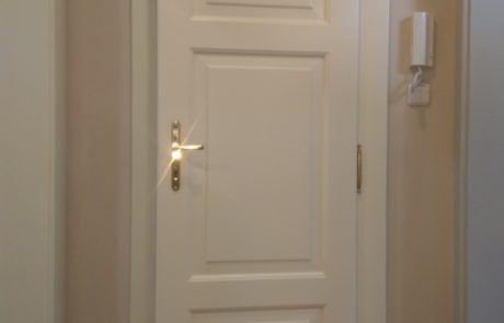 Dveře do pokoje